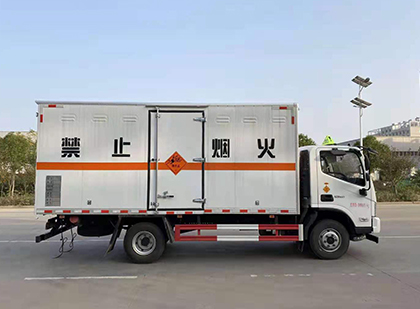 内蒙古爆破器材运输车